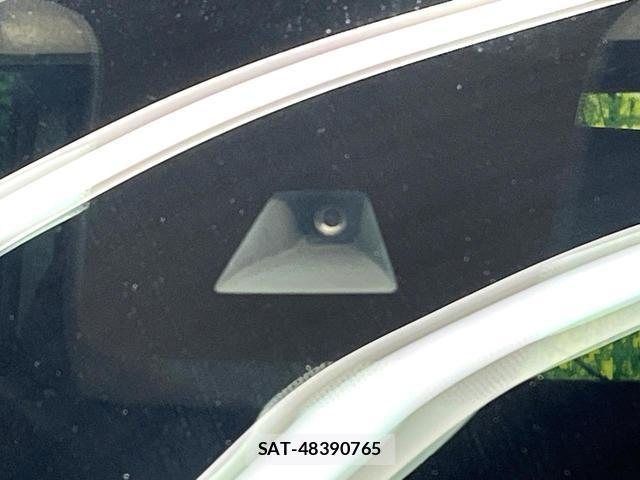 Nissan ROOX 2022-09 8648582-4