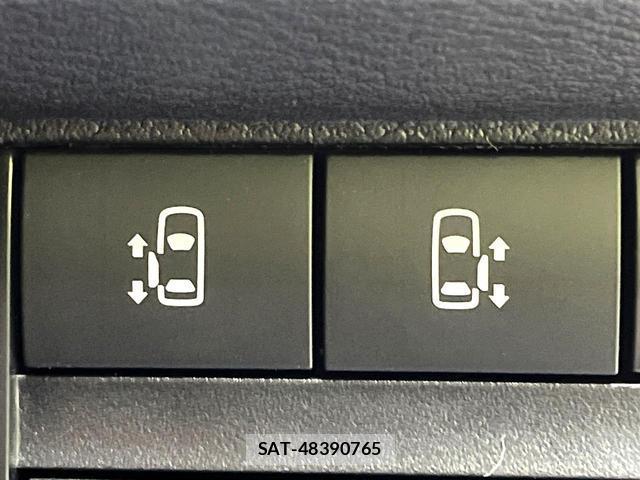 Nissan ROOX 2022-09 8648582-5