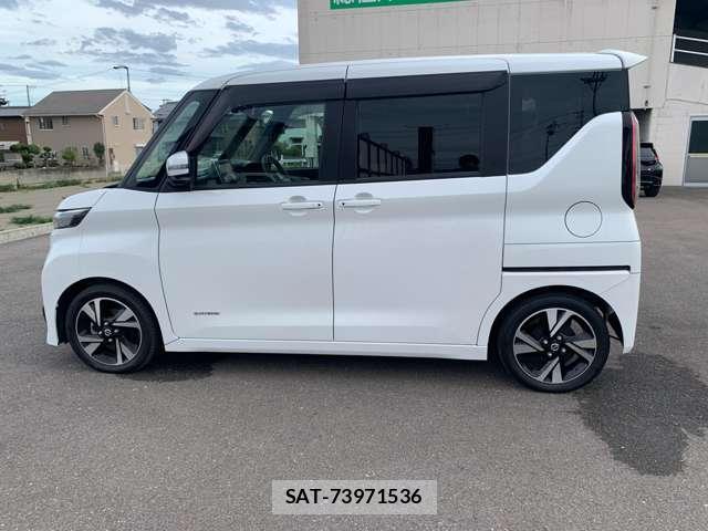 Nissan ROOX 2022-07 8649312-8