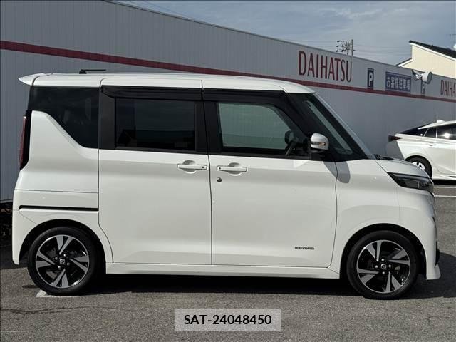 Nissan ROOX 2021-08 8649451-17