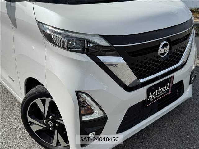 Nissan ROOX 2021-08 8649451-9