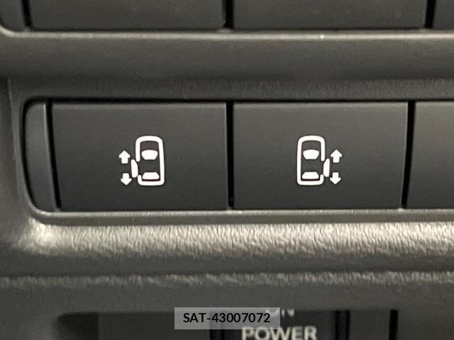 Nissan ROOX 2025-11 8650793-5