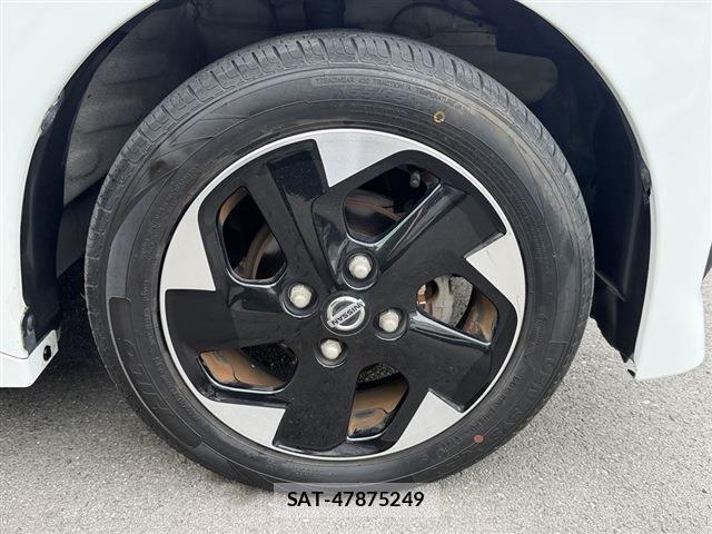 Nissan ROOX 2023-02 8650907-13
