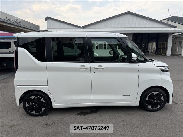 Nissan ROOX 2023-02 8650907-3