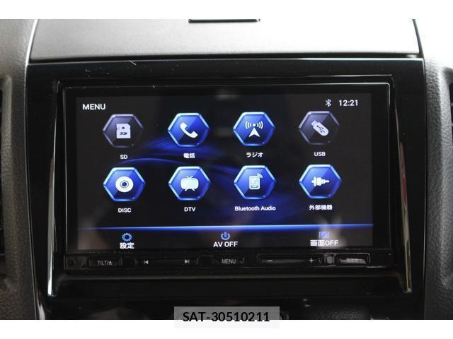 Nissan ROOX 2012-03 8651013-4