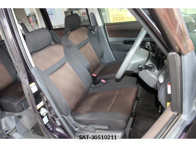 Nissan ROOX 2012-03 8651013-5