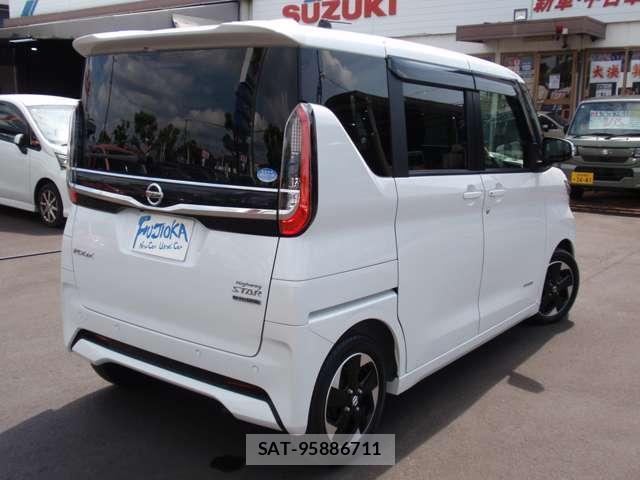 Nissan ROOX 2021-05 8651225-2