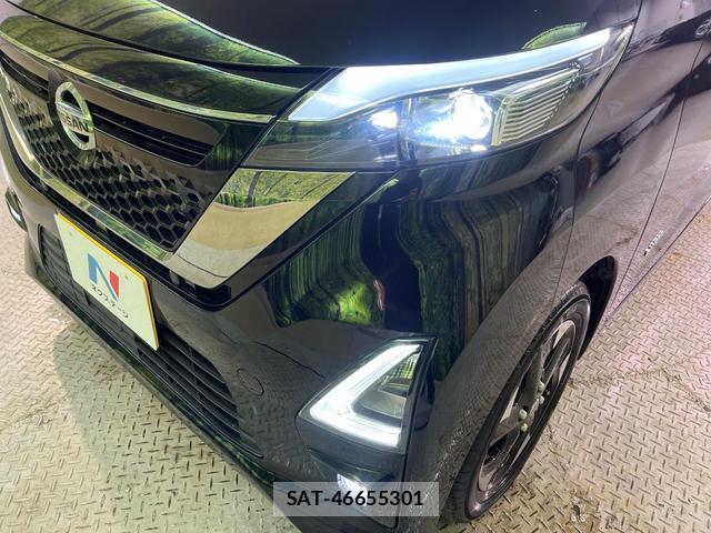 Nissan ROOX 2022-07 8651525-11