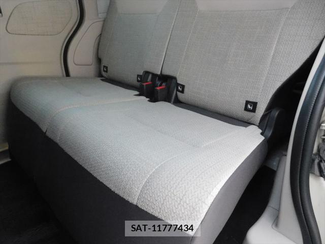 Nissan ROOX 2020-08 8651719-6