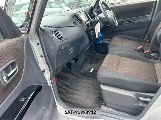 Nissan ROOX 2009-12 8651780-14