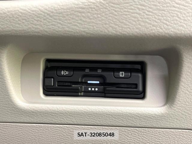 Nissan ROOX 2024-07 8651998-5