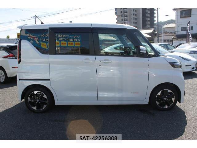 Nissan ROOX 2021-09 8652006-4