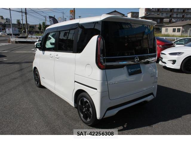 Nissan ROOX 2021-09 8652006-5