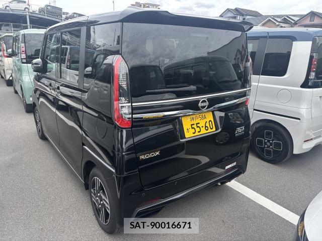 Nissan ROOX 2025-09 8653220-1