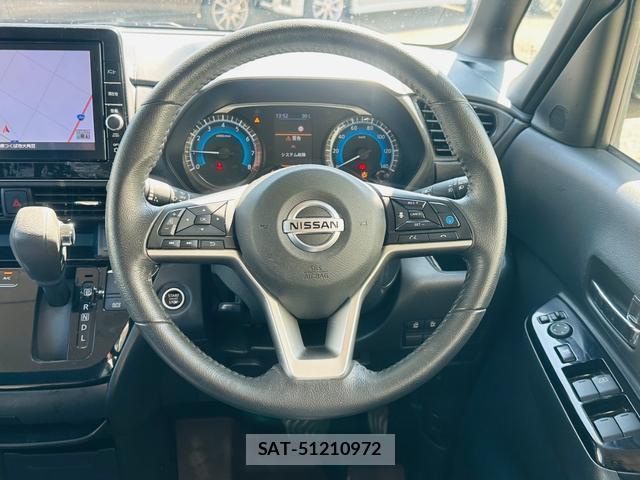 Nissan ROOX 2022-04 8653298-12