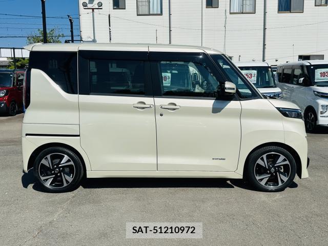 Nissan ROOX 2022-04 8653298-5