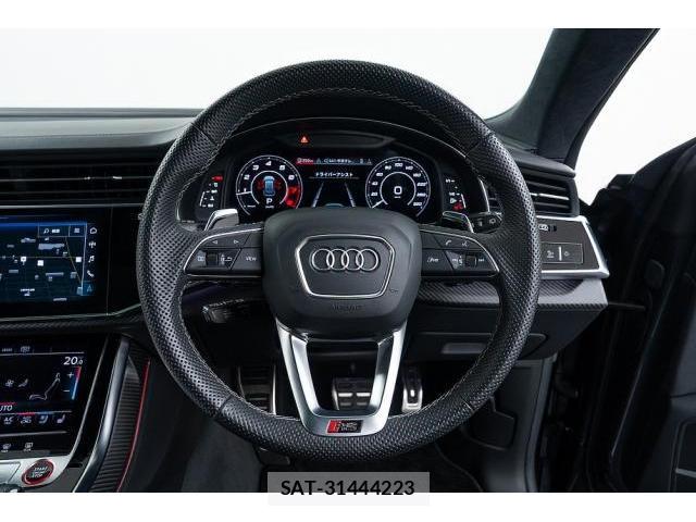 Audi RS Q8 2023-01 8647974-18