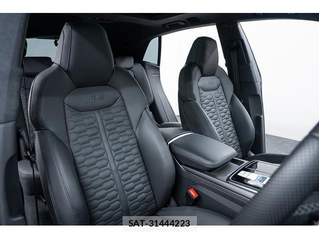 Audi RS Q8 2023-01 8647974-3