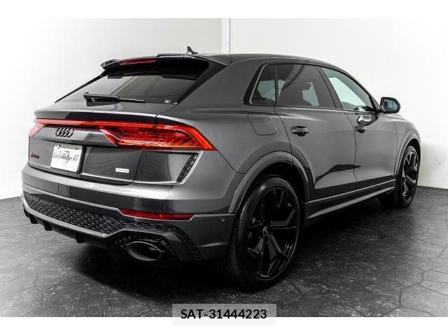 Audi RS Q8 2023-01 8647974-8