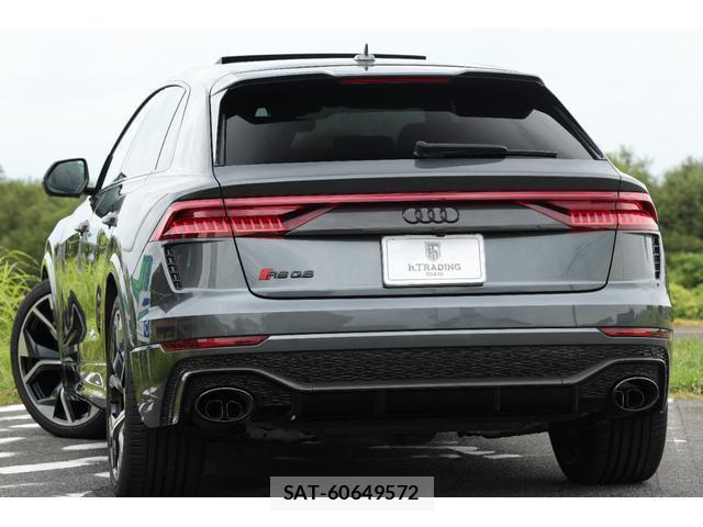 Audi RS Q8 2021-08 8653093-1