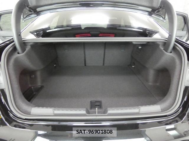 Audi RS3 2025-05 8649339-8