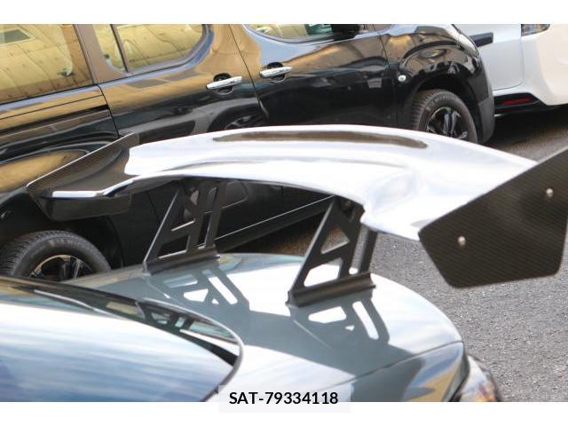 Mazda RX-8 2005-12 8647789-11