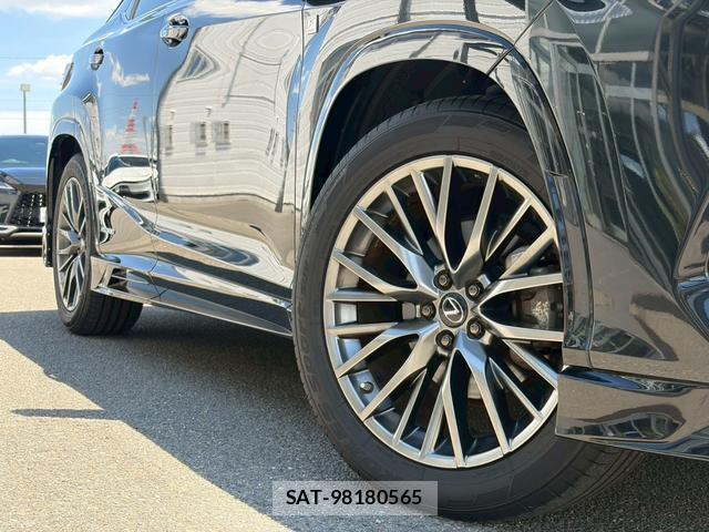Lexus RX 2020-12 8646953-15