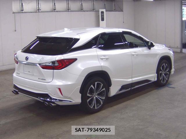 Lexus RX 2016-01 8647168-1