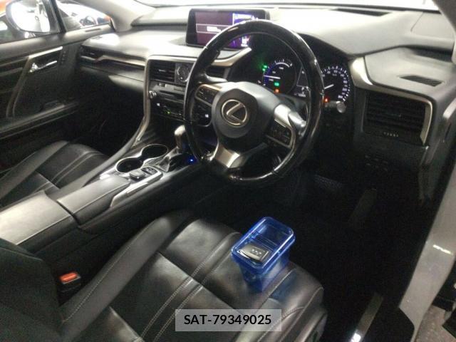 Lexus RX 2016-01 8647168-2