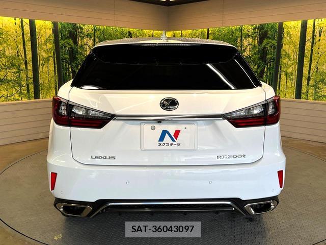 Lexus RX 2016-04 8649342-15