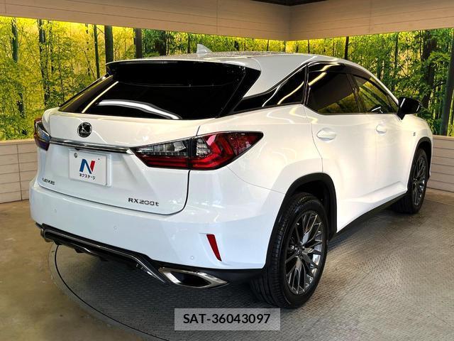 Lexus RX 2016-04 8649342-17