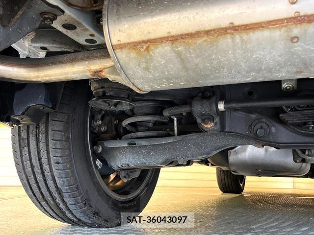 Lexus RX 2016-04 8649342-19