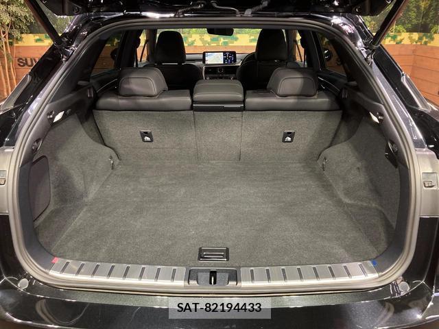 Lexus RX 2021-01 8649878-9