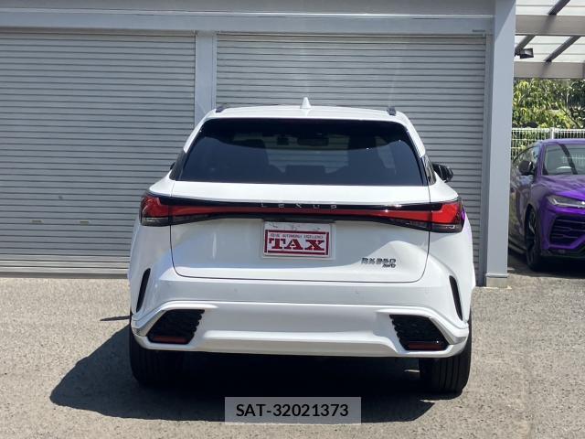 Lexus RX 2024-01 8650136-10
