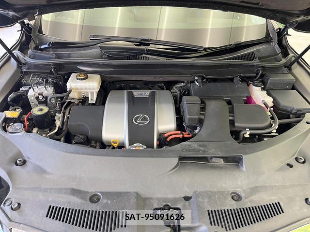 Lexus RX 2018-04 8650944-17