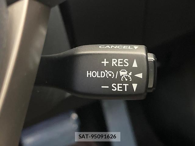 Lexus RX 2018-04 8650944-5