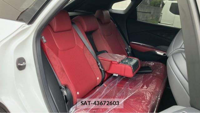 Lexus RX 2025-07 8651417-6