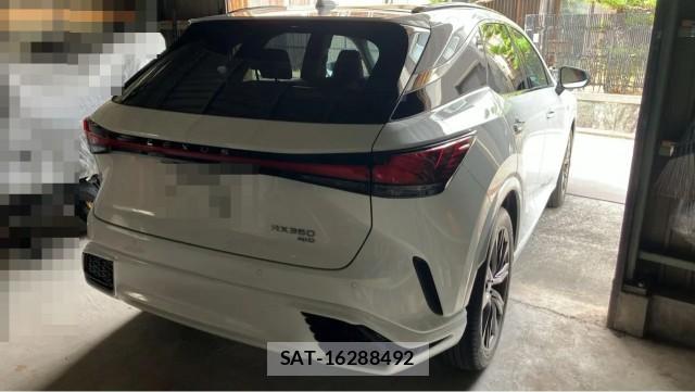 Lexus RX 2025-07 8651428-12