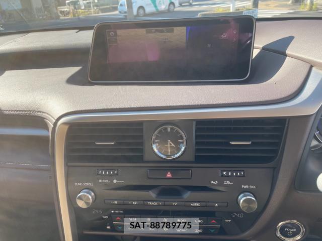 Lexus RX 2018-01 8651939-11