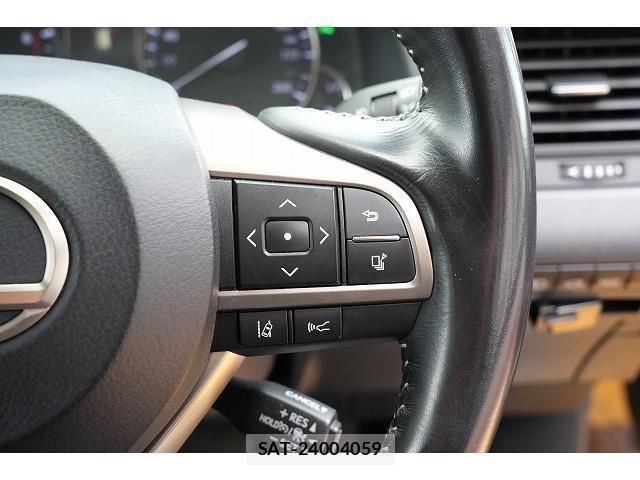 Lexus RX 2016-10 8652551-11