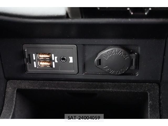 Lexus RX 2016-10 8652551-18