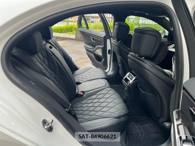 Mercedes Benz S-CLASS 2024-11 8646975-17
