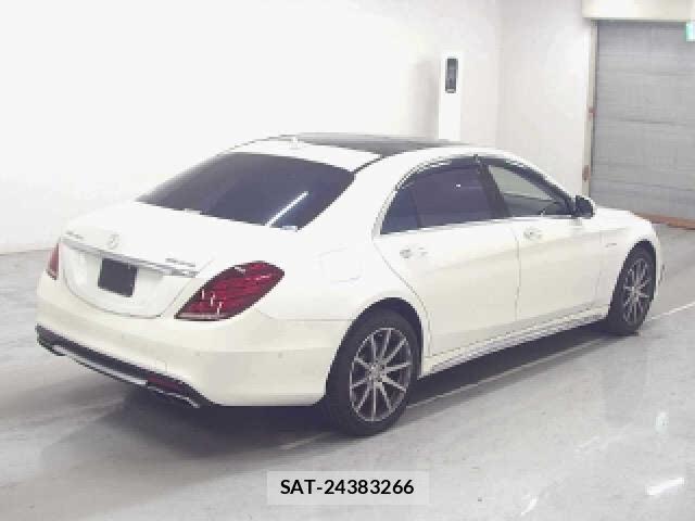 Mercedes Benz S-CLASS 2014-04 8647055-1