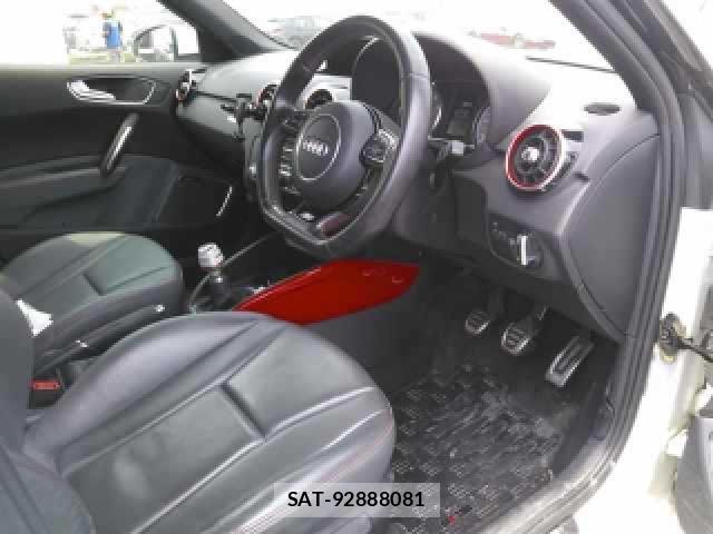 Audi S1 2016-09 8648893-2