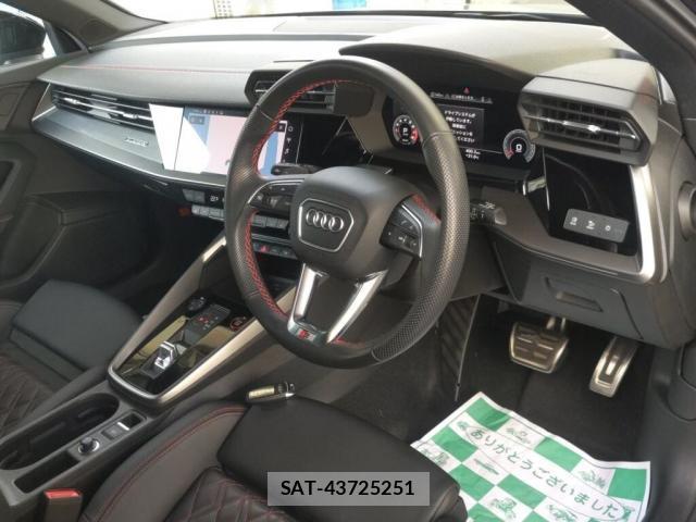 Audi S3 2024-03 8652682-2