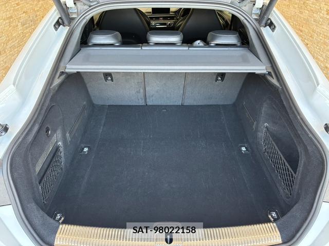Audi S5 2018-03 8651681-13