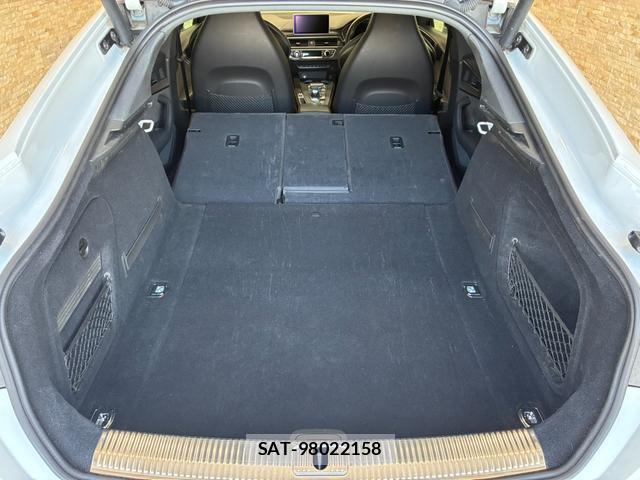 Audi S5 2018-03 8651681-14