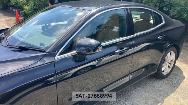 Volvo S60 2020-11 8651320-10