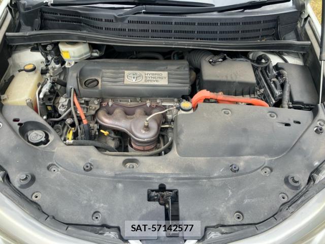 Toyota SAI 2013-10 8648511-19
