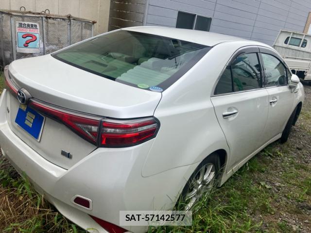 Toyota SAI 2013-10 8648511-2